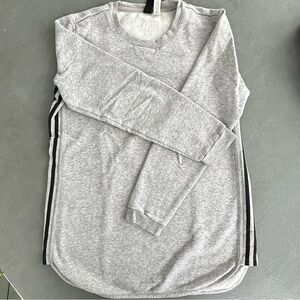 Gray Long Sleeve Sweatshirt